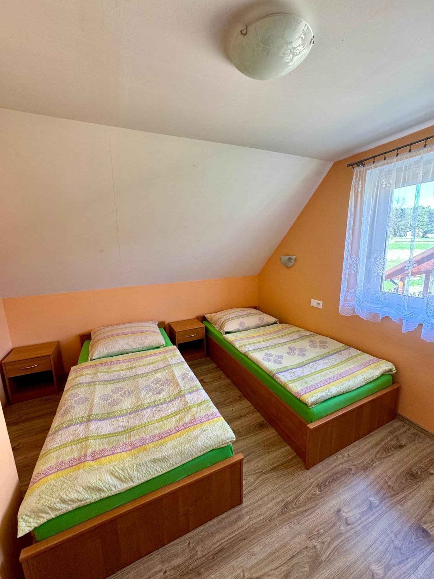 Domki Letniskowe Konik 2 Radkow Zewnętrze zdjęcie